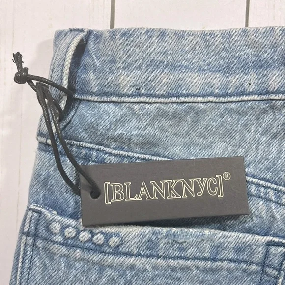 Blank NYC | Retro Warren High Rise Distressed Denim Shorts | 26 - Picture 11 of 14